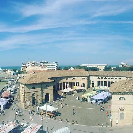 Al Foro Annonario Acomodação com café da manhã Senigália Exterior foto